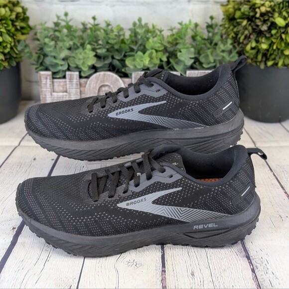 Brooks Men's Revel 6 Running Sneakers - Picture 4 of 9